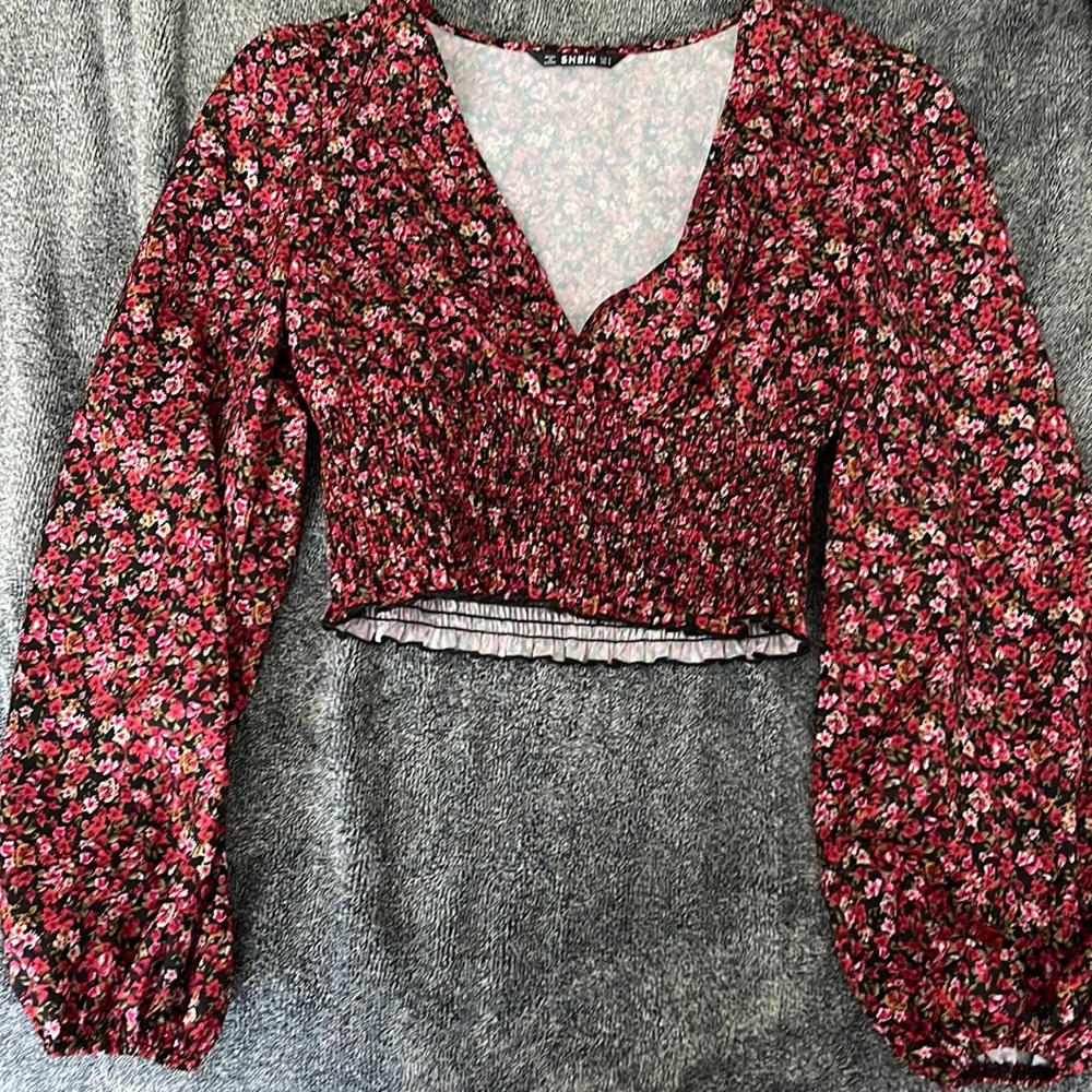 Never warn S Shein long sleeve